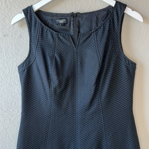 Talbots Silk Blend Textured Fully Lined Classic Little Black Dress Size 8P - Picture 3 of 16